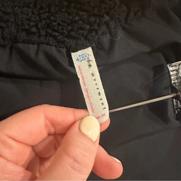 FP Movement Black Puffer - Picture 4 of 5